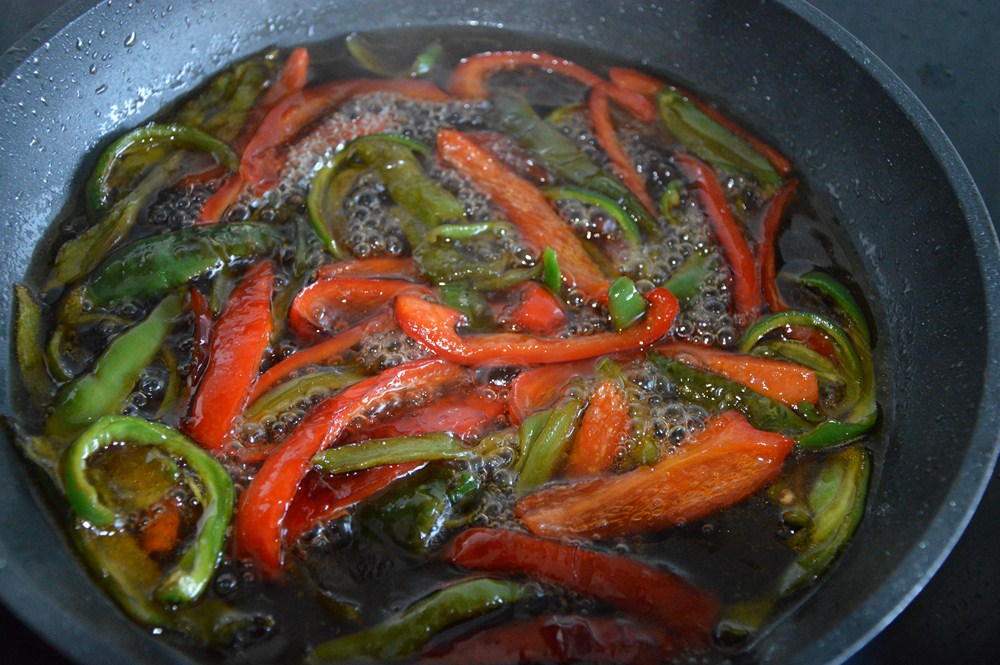 sarten con pimientos